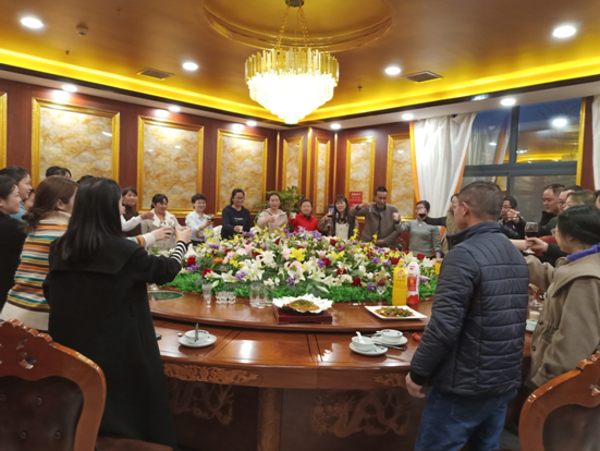 极悦娱乐 82bb0